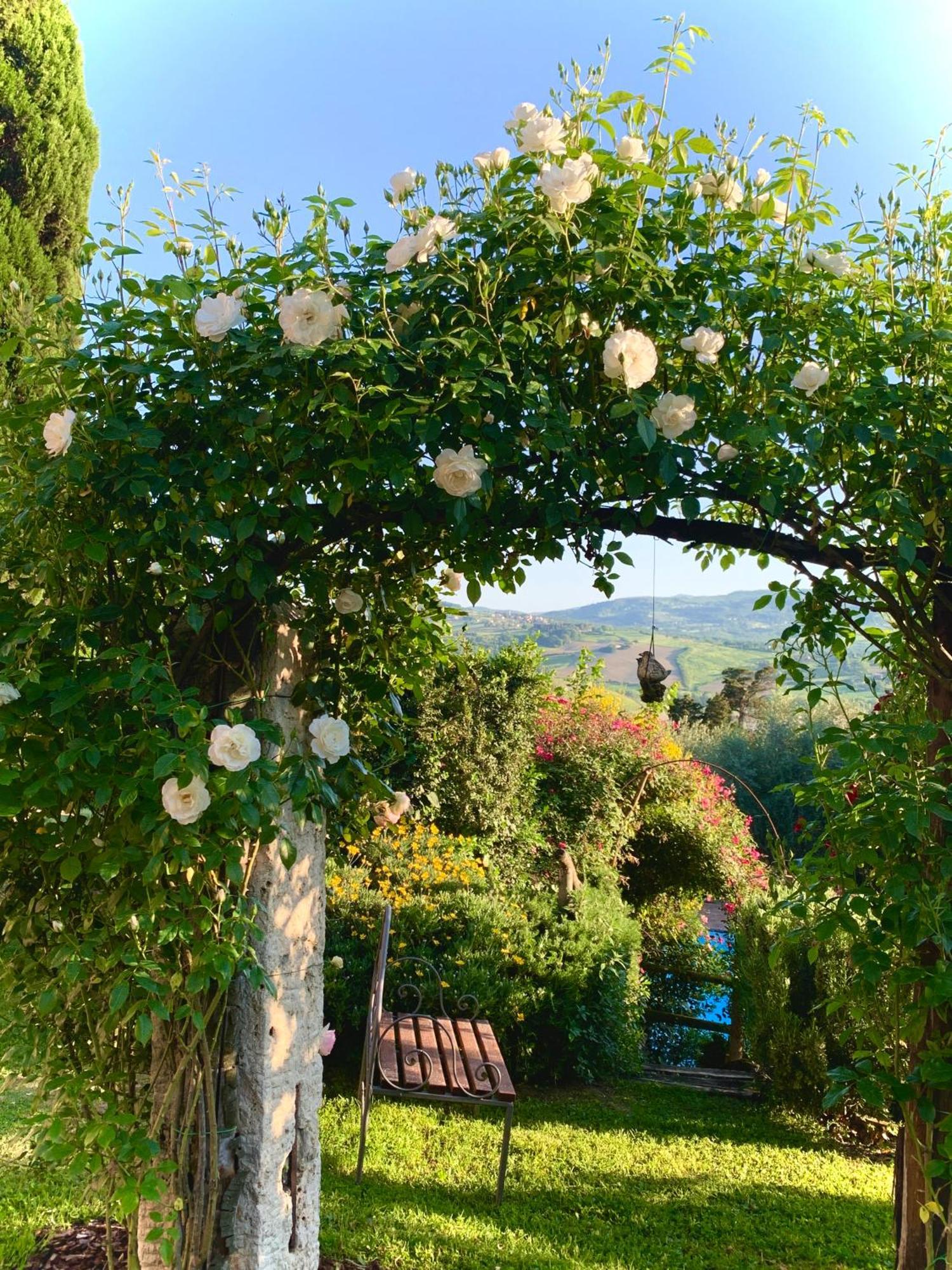 Il Broglino Villa Todi Exterior photo