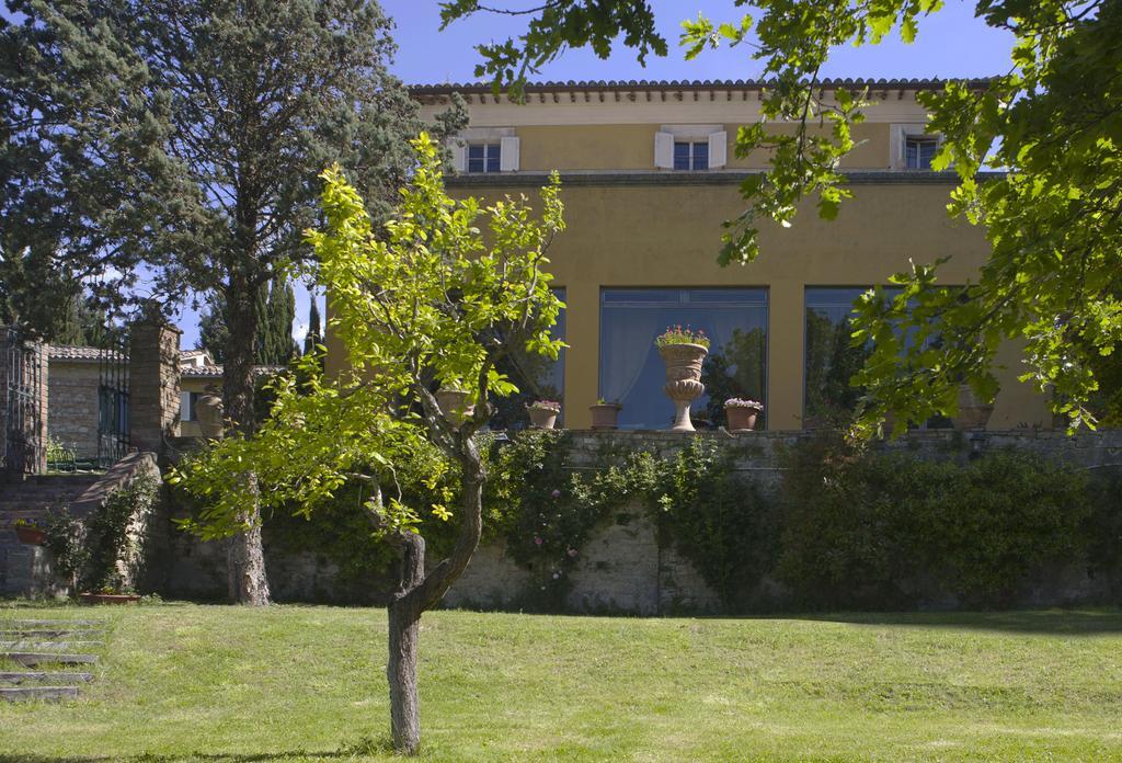 Il Broglino Villa Todi Room photo